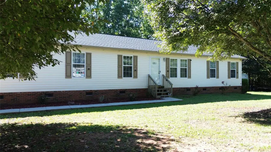 109 Grand Acres Lane, Maiden, NC 28650 - #2