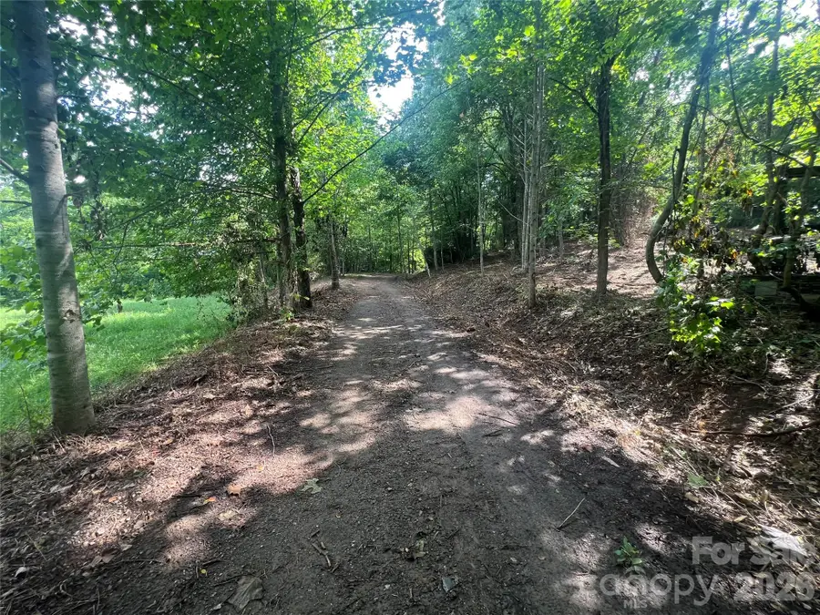 000 Compromise Drive, Waynesville, NC 28785 - #2