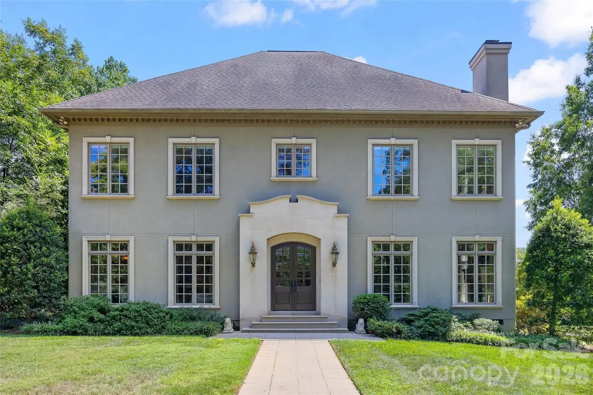 925 Harvard Place, Charlotte, NC 28207 - #1