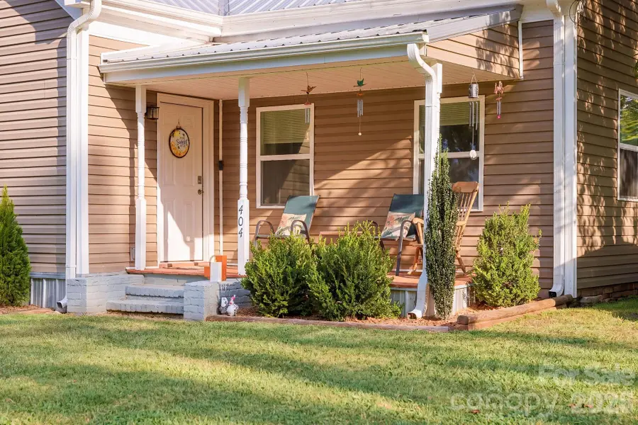 404 W 7th Avenue, Lexington, NC 27292 - #2