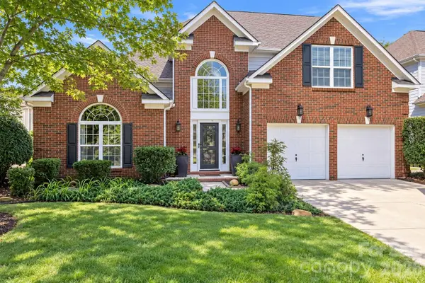 16215 Hollingbourne Road, Huntersville, NC 28078