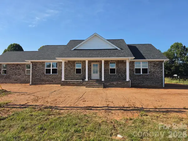3684 Woodgreen Drive, Lincolnton, NC 28092