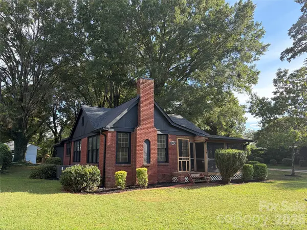 1175 Mecklenburg Highway, Mooresville, NC 28115