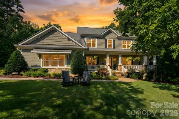 174 Logan Crossing Drive, Davidson, NC 28036