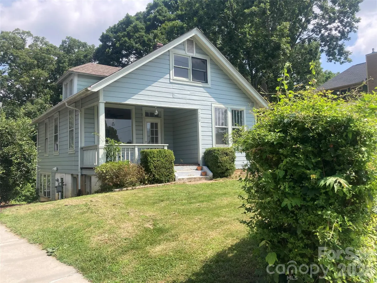200 Courtland Place, Asheville, NC 28801 - #1