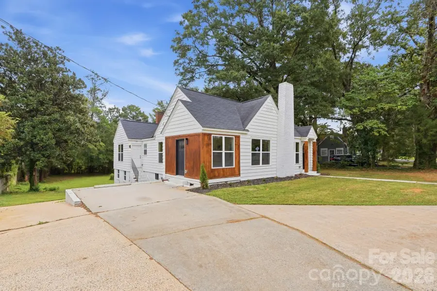 211 Spratt Street, Fort Mill, SC 29715 - #3