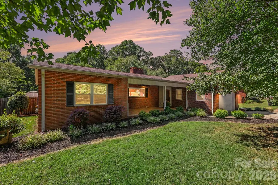 827 Ferndale Drive, Statesville, NC 28677 - #2