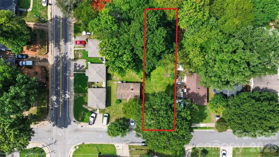 2011 Erie Street, Charlotte, NC 28216 - #2