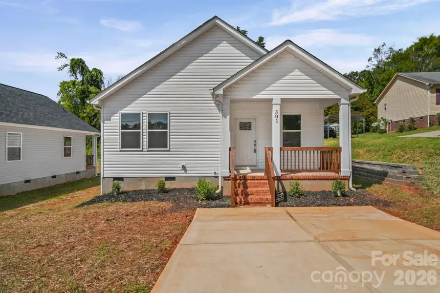 301 N Long Street, East Spencer, NC 28039 - #2