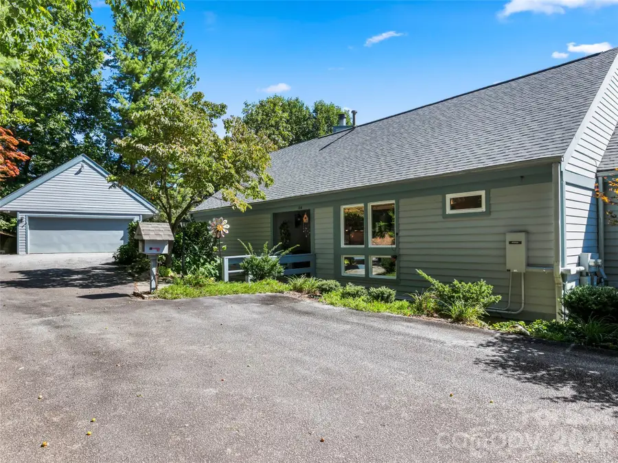 114 Sunny View Lane, Flat Rock, NC 28731 - #2