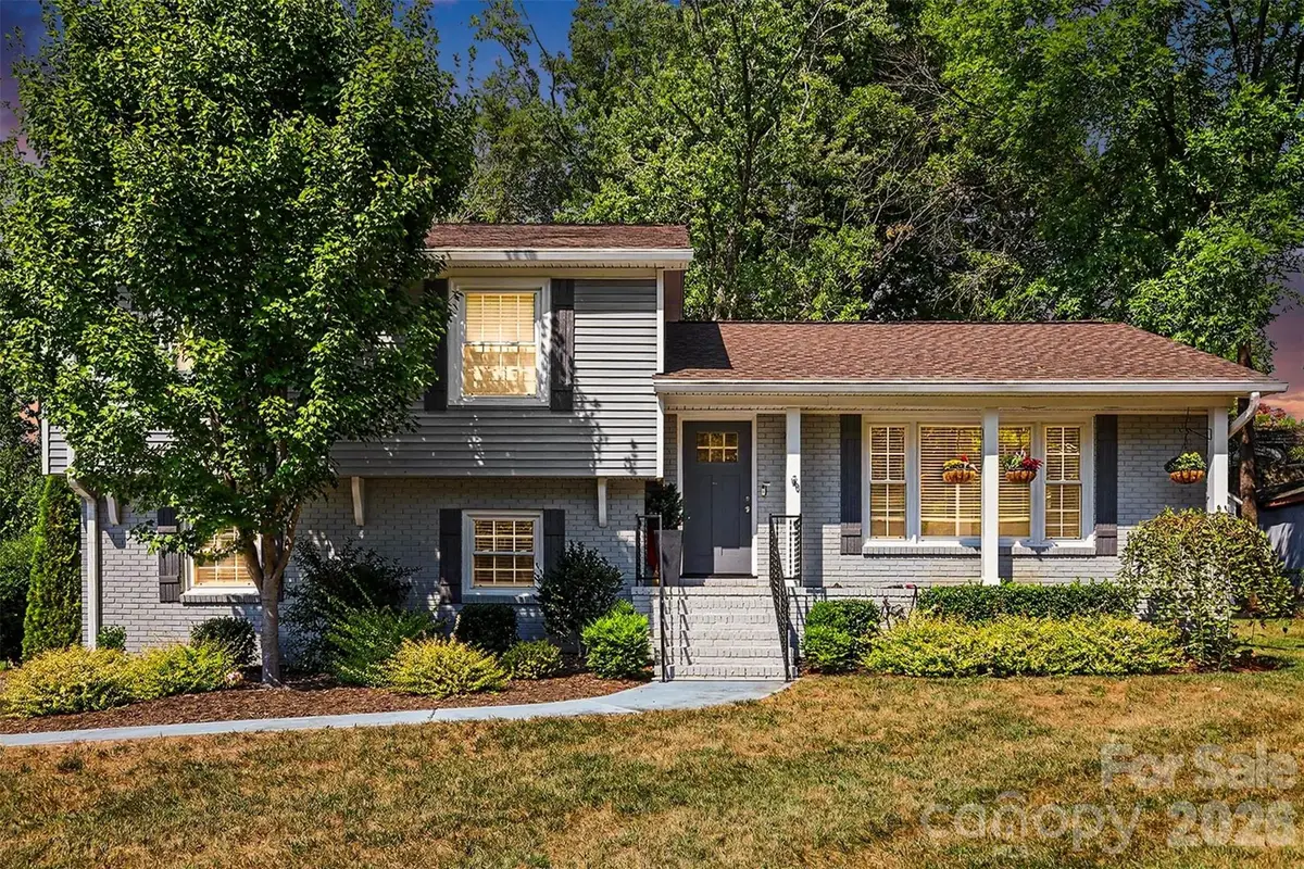 5621 Alanhurst Place, Charlotte, NC 28217 - #1
