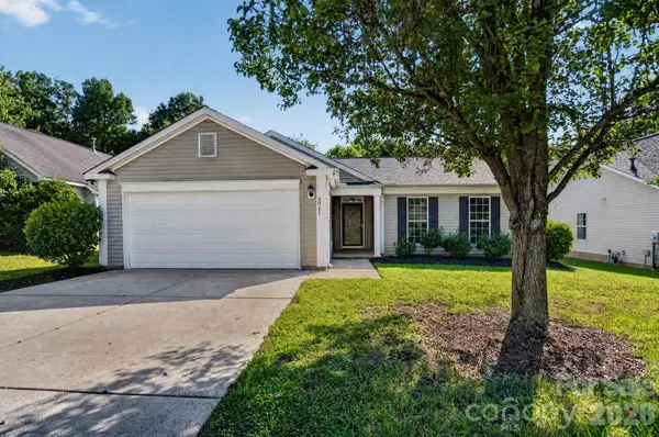 9041 Foggy Meadow Drive, Charlotte, NC 28269