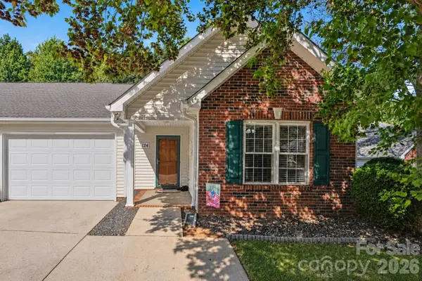124 Keswick Lane, Mooresville, NC 28117