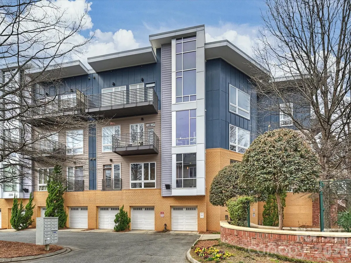 2200 Lyndhurst Avenue #102, Charlotte, NC 28203 - #1