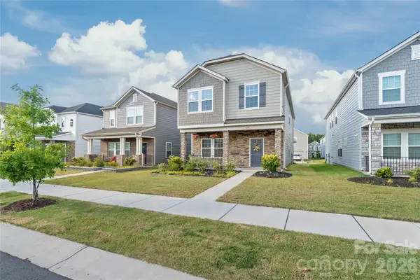 613 Cedar Knoll Circle, Pineville, NC 28134
