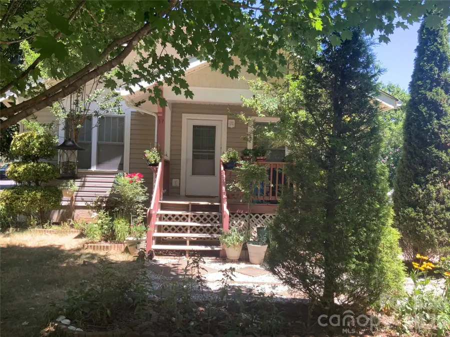 17 Buttonwood Court, Asheville, NC 28806 - #2
