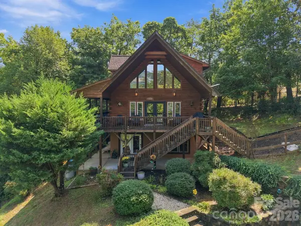 132 Falls View Trail, Lake Lure, NC 28746