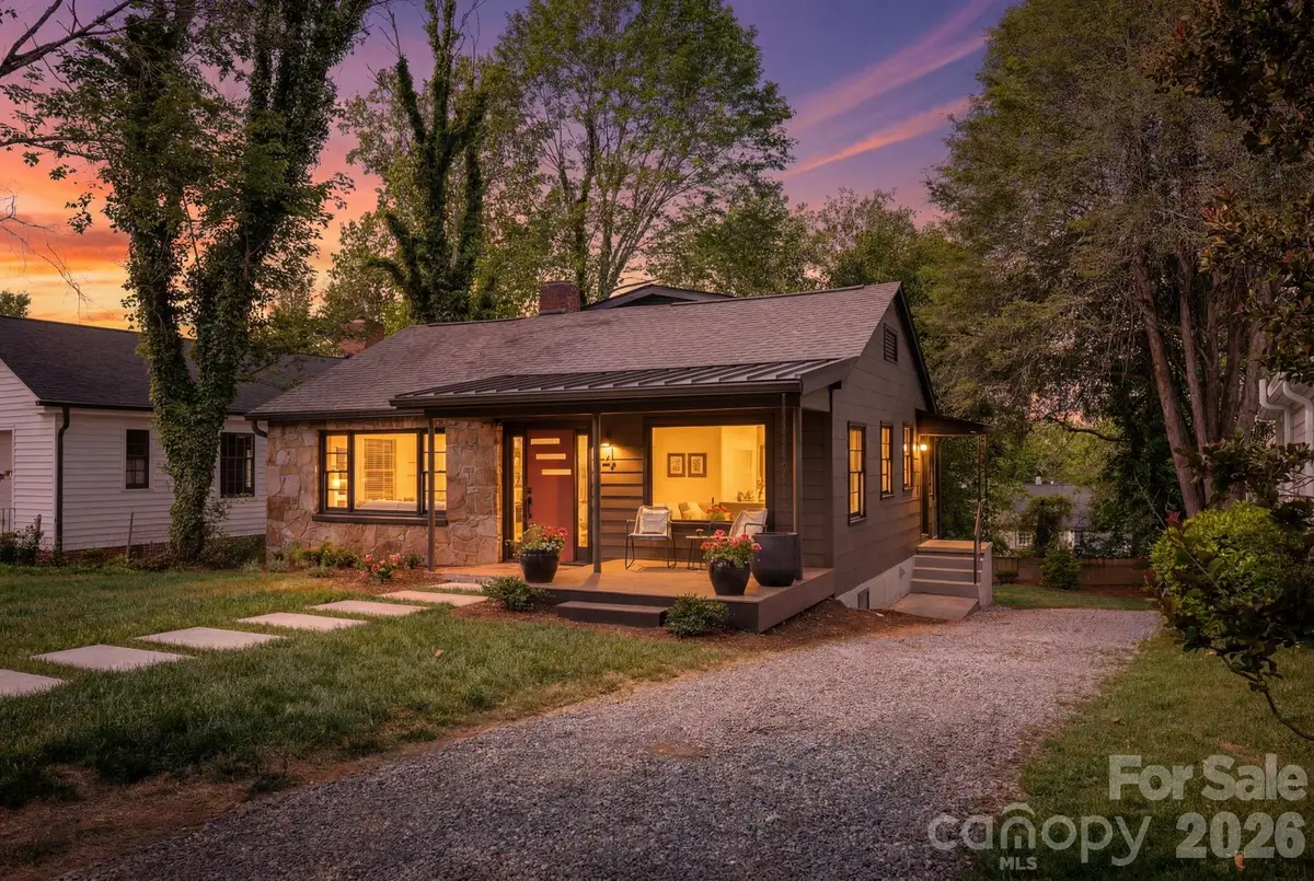 4 Baird Lane, Asheville, NC 28804 - #1