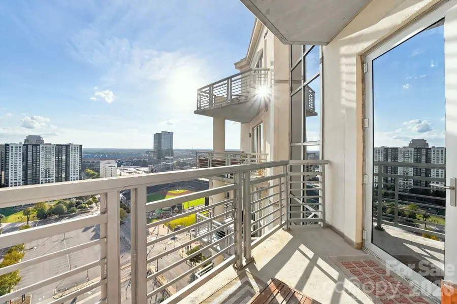 333 W Trade Street #1709, Charlotte, NC 28202 - #3