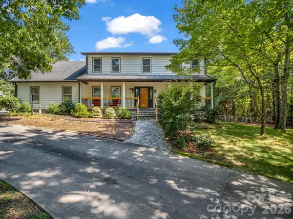 215 Hillcrest Drive, Columbus, NC 28722