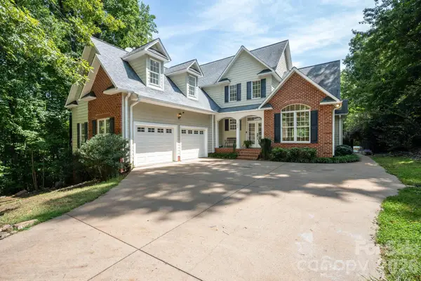 196 E Colonel Hampton Court, Rutherfordton, NC 28139