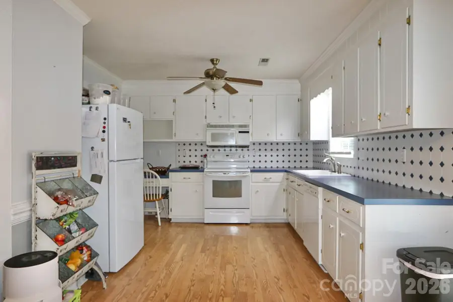 419 Cypress Drive, Reidsville, NC 27320 - #2