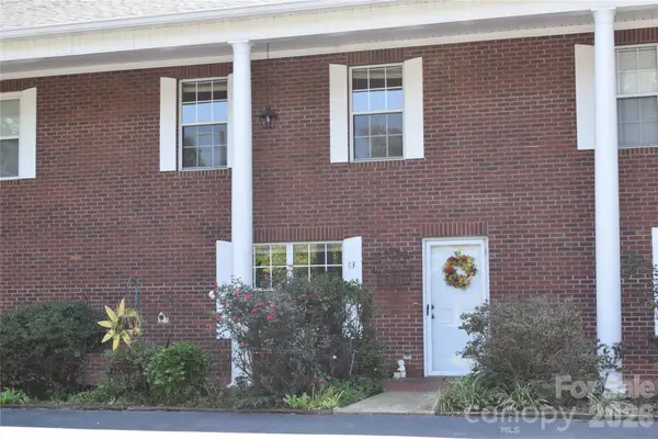 75 Laurelwood Drive #73, Marion, NC 28752