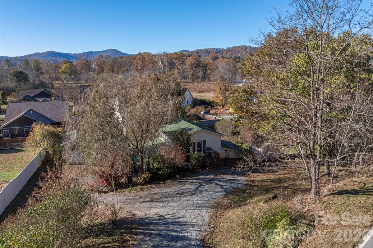 223 Davidson Road, Swannanoa, NC 28778 - #1