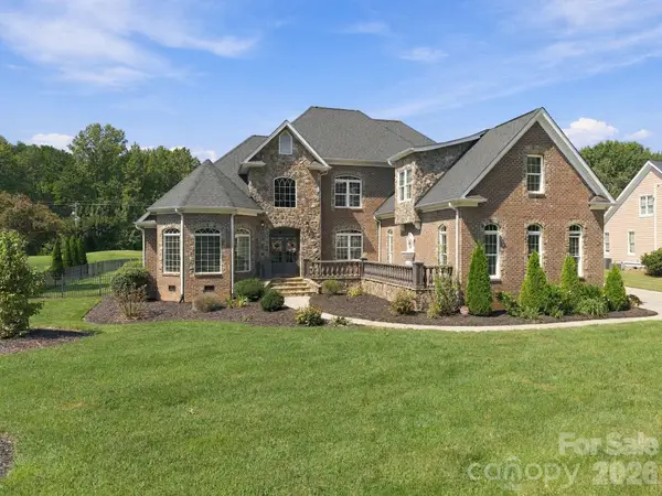 6671 Fox Ridge Circle #42, Davidson, NC 28036