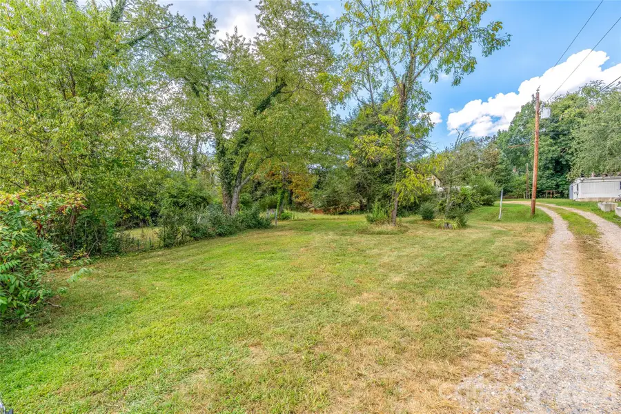 16 Arda Drive, Candler, NC 28715 - #3