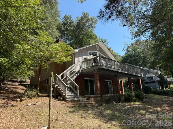 135 Supreme Court #14, Statesville, NC 28677