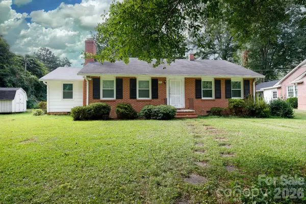 1017 Woodland Drive, Gastonia, NC 28054