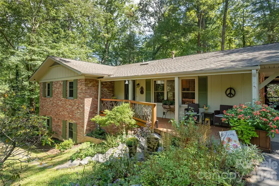 906 Indian Hill Road, Hendersonville, NC 28792 - #3