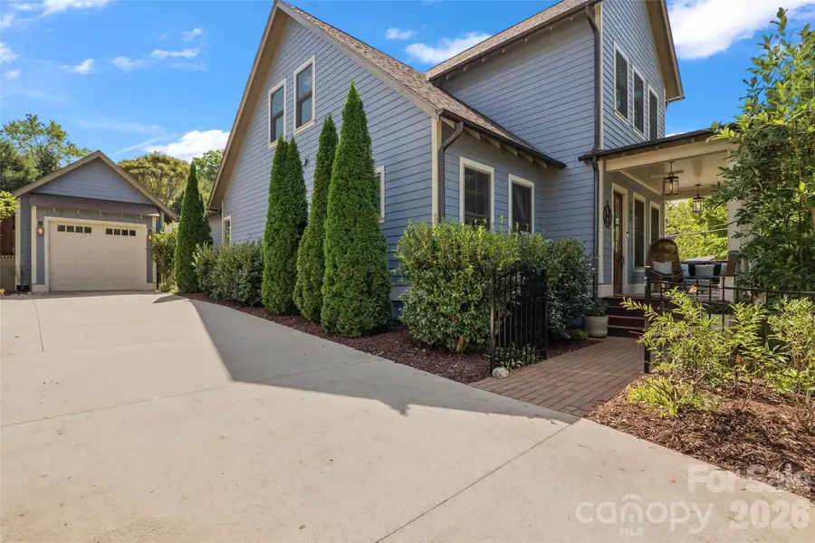 245 S Rice Street, Brevard, NC 28712 - #2