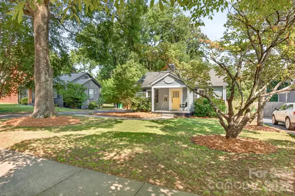 2440 Greenland Avenue, Charlotte, NC 28208