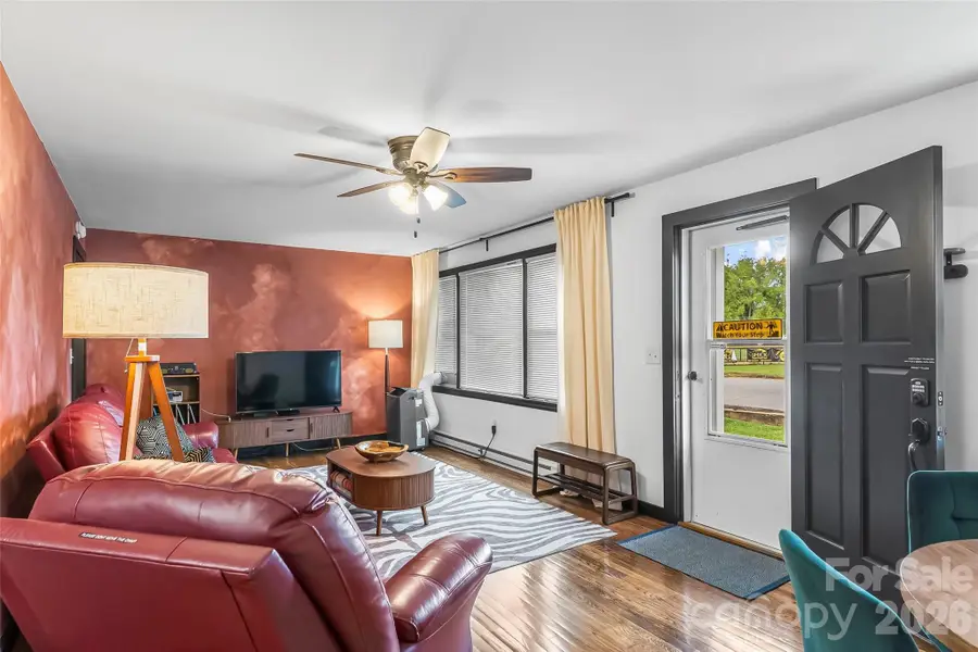 45 Henry Street, Waynesville, NC 28786 - #2