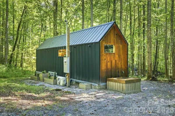 145 Kingfisher Lane, Sylva, NC 28779