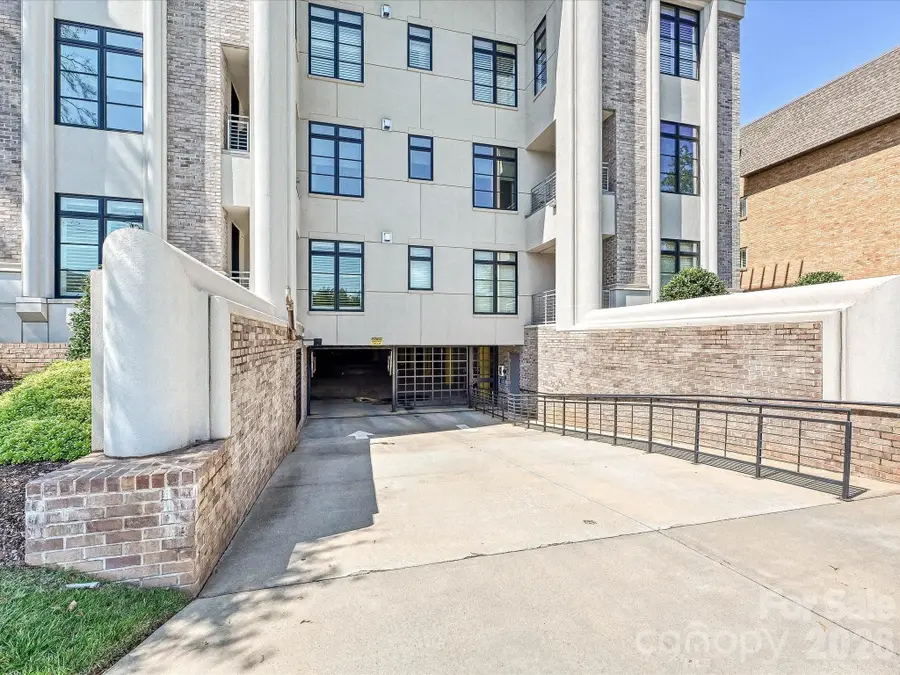 1333 Queens Road #C3, Charlotte, NC 28207 - #2