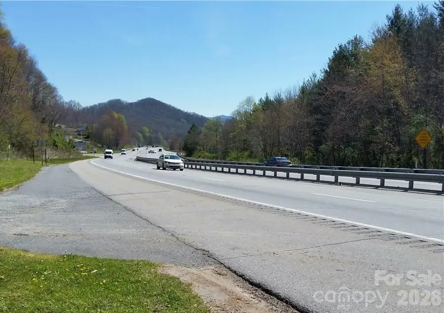 31 Mistletoe Ridge, Waynesville, NC 28786 - #2
