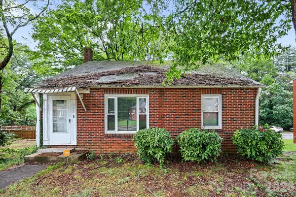 321 N Bost Street, Statesville, NC 28677
