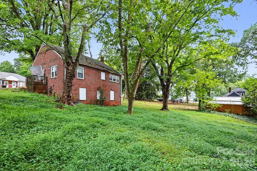321 N Bost Street, Statesville, NC 28677 - #2