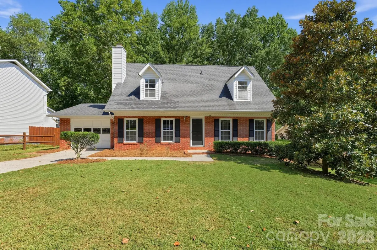 6240 Round Hill Road, Charlotte, NC 28211 - #1