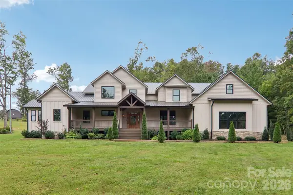 157 Allen Drive, Fletcher, NC 28732