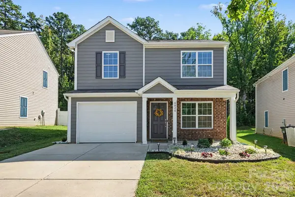 6826 Broad Valley Court, Charlotte, NC 28216