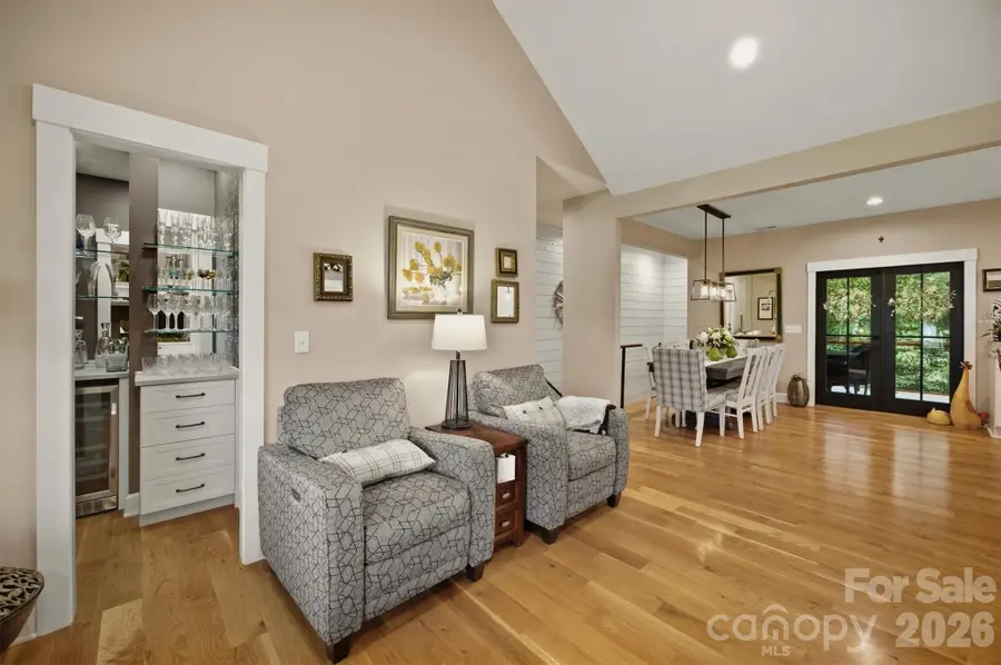 124 Beechmont Drive, Morganton, NC 28655 - #2