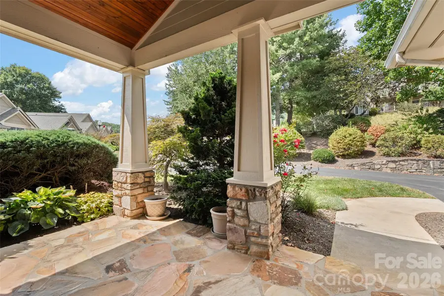 18 Champion Court, Waynesville, NC 28786 - #2