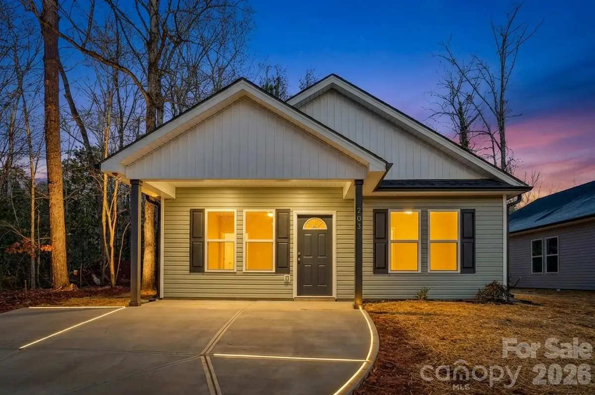 212 Bennett Street, Wadesboro, NC 28170 - #1