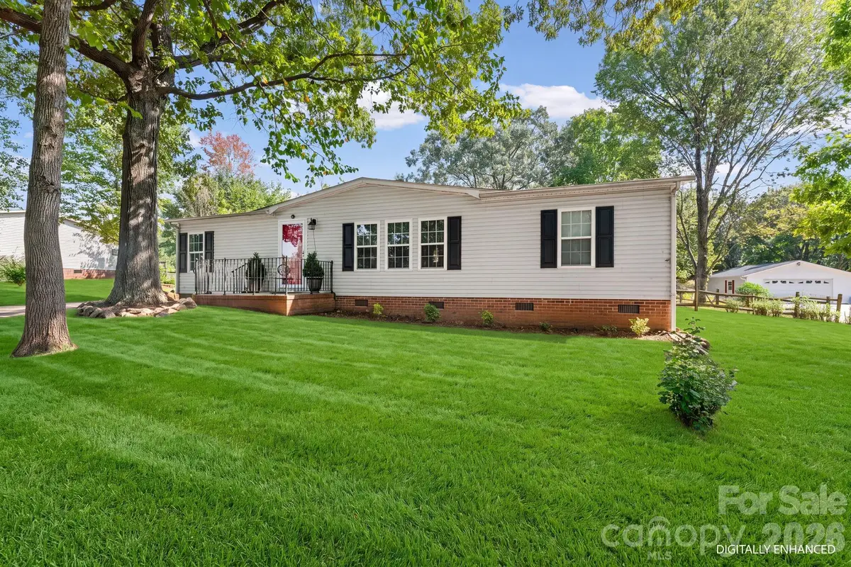 121 Regatta Lane, Mooresville, NC 28115 - #1