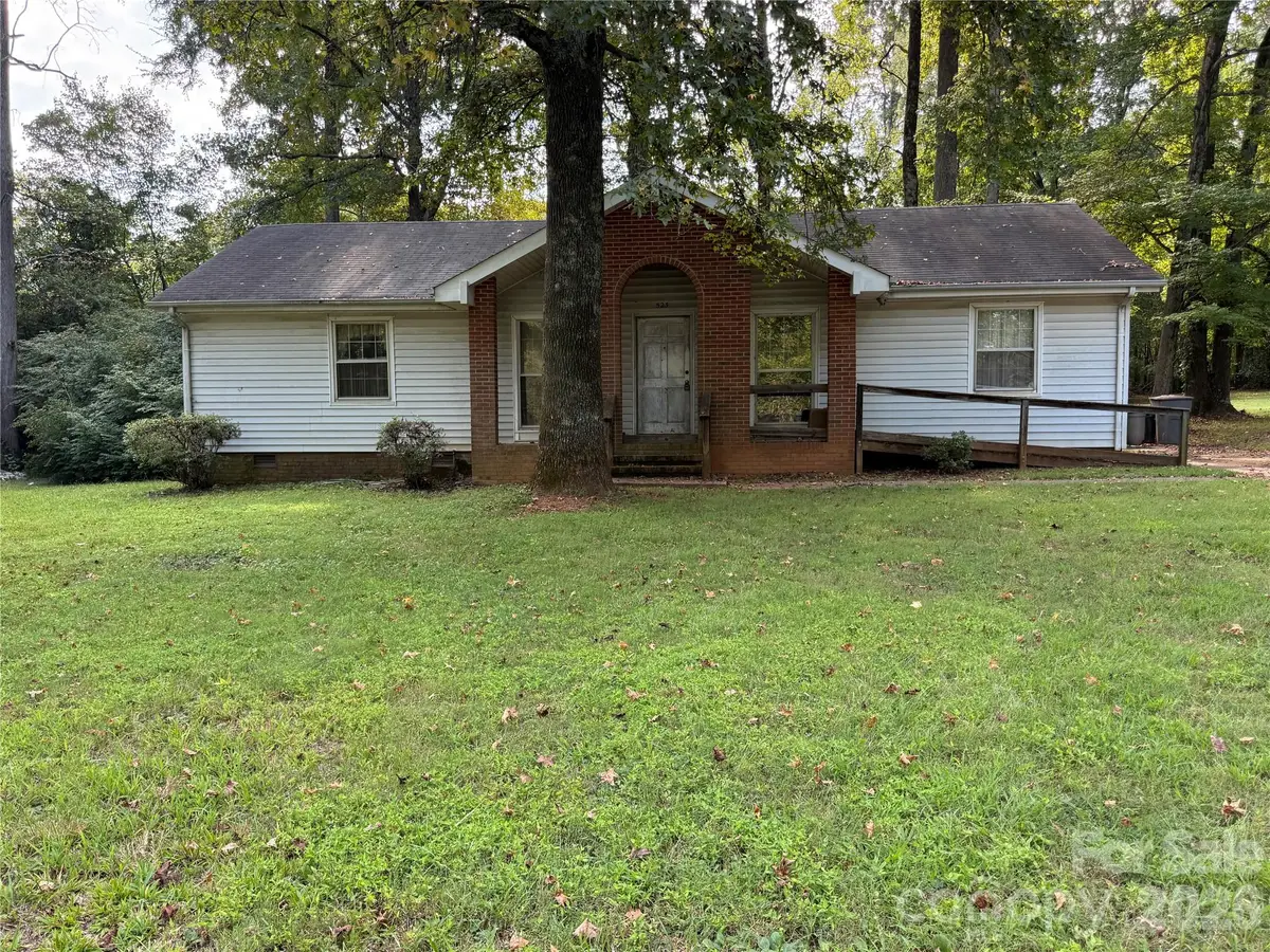 523 Culloden Court, Charlotte, NC 28214 - #1