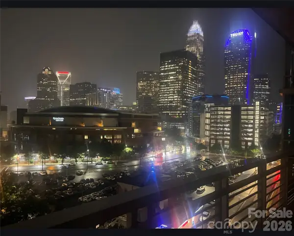 505 E 6th Street Street #1006, Charlotte, NC 28202